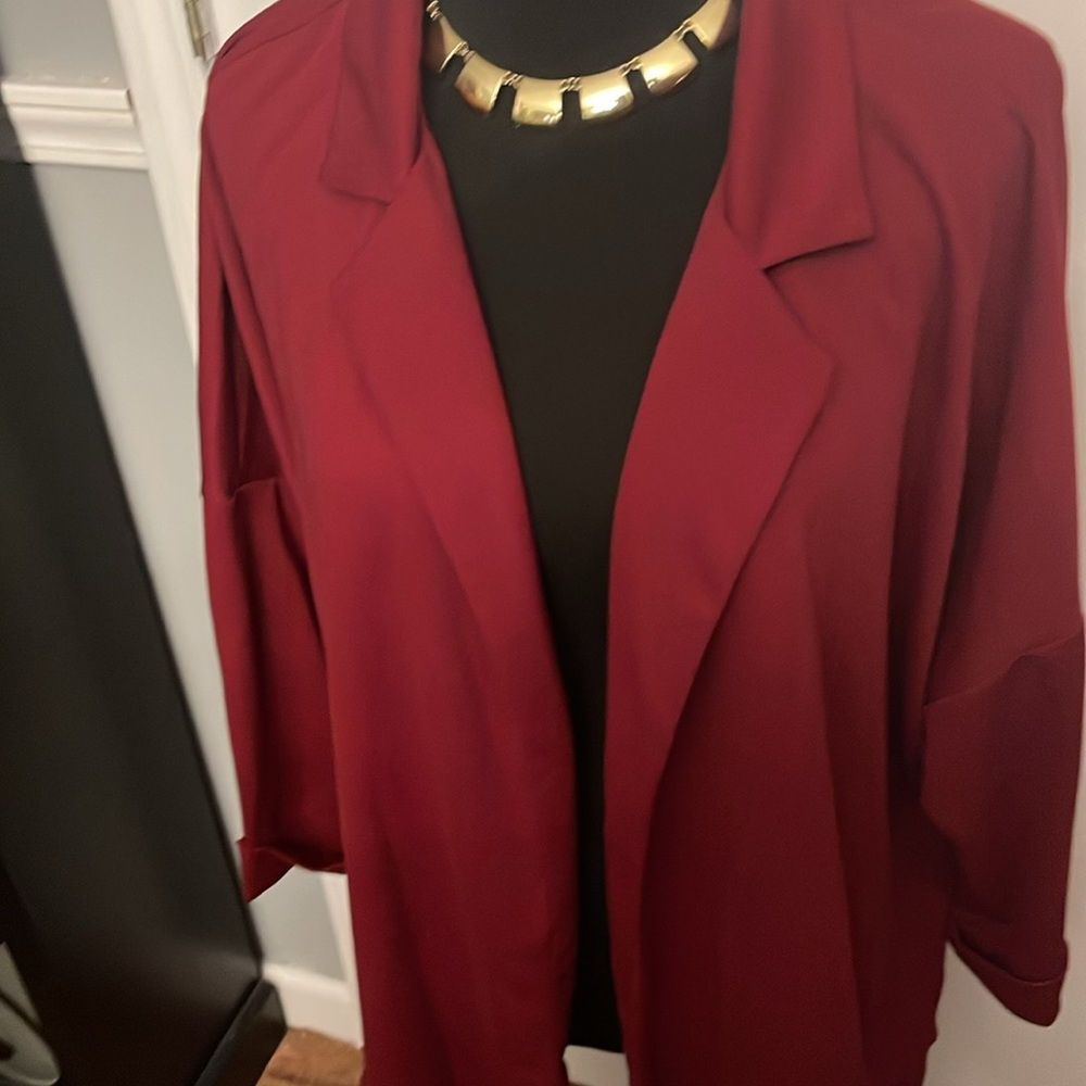 Blazer - Picture 2 of 7